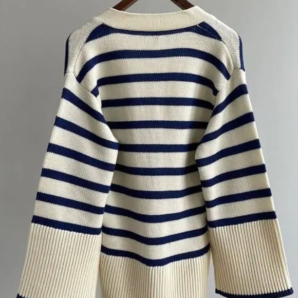 TOTEME Classic Wool Striped Sweater - Picture 6 of 10